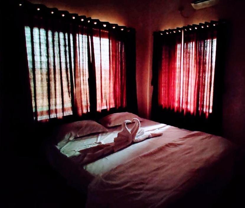 White Smoke Villa Igatpuri Bagian luar foto