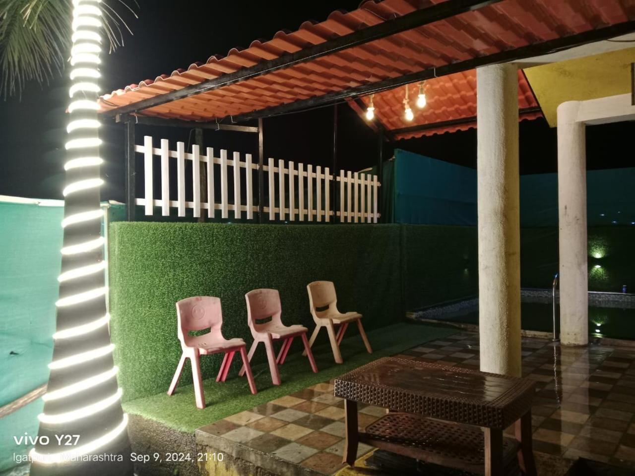 White Smoke Villa Igatpuri Bagian luar foto
